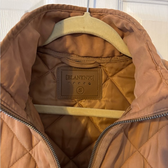 BlankNYC Quilted Jacket Small Chai Tea, Drawstring waist - Picture 4 of 9